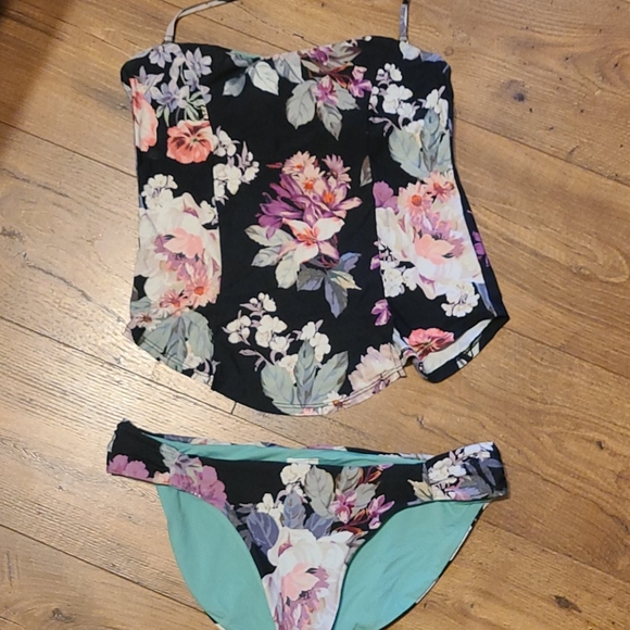 Swim - Picture 1 of 3